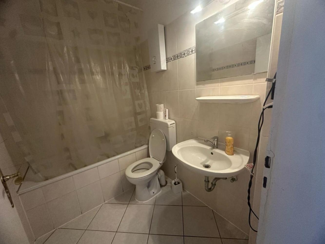 Ferienwohnung ניאוס מראה חיצוני תמונה